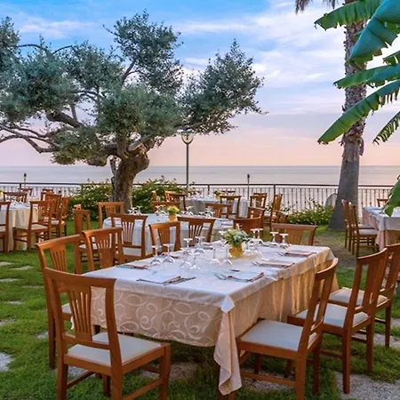 Nettuno Palace 4* Belvedere Marittimo