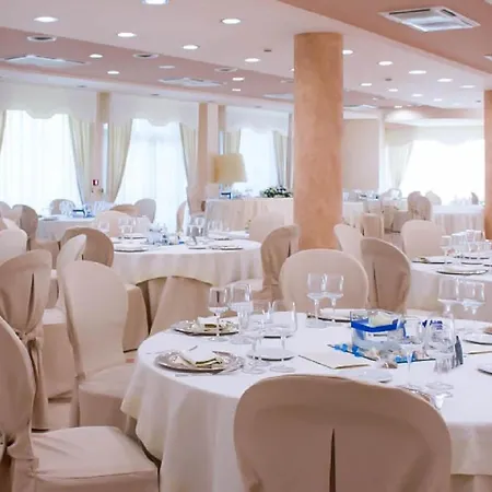 Nettuno Palace ホテル 4*