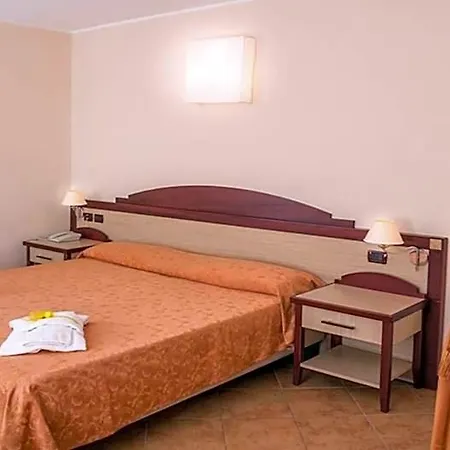 Ξενοδοχείο Nettuno Palace 4*