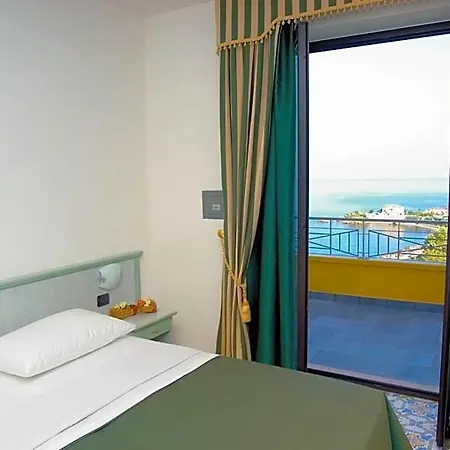 Nettuno Palace 4* Belvedere Marittimo